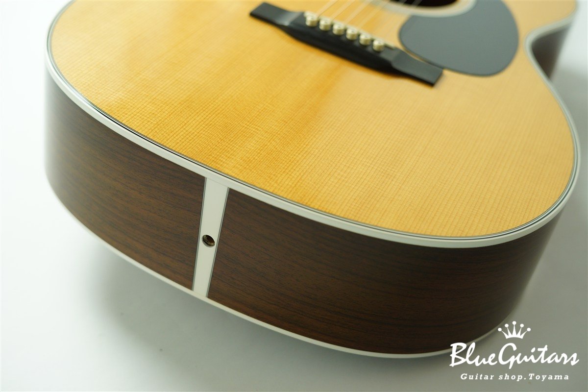 CTM 000-28 Premium Grade Sitka Spruce Top