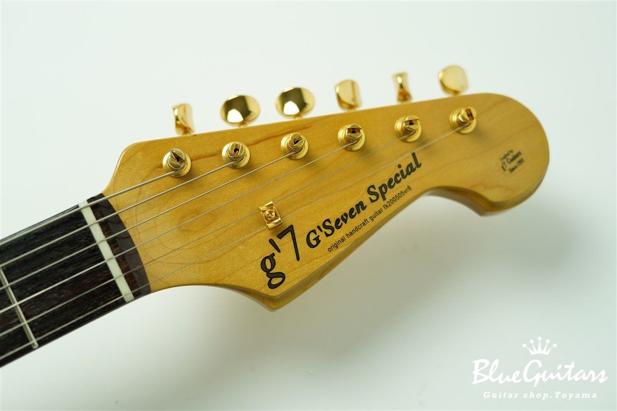 g7-ST/R Lightly Aged - Aged Olympic White w/Gold Hardware