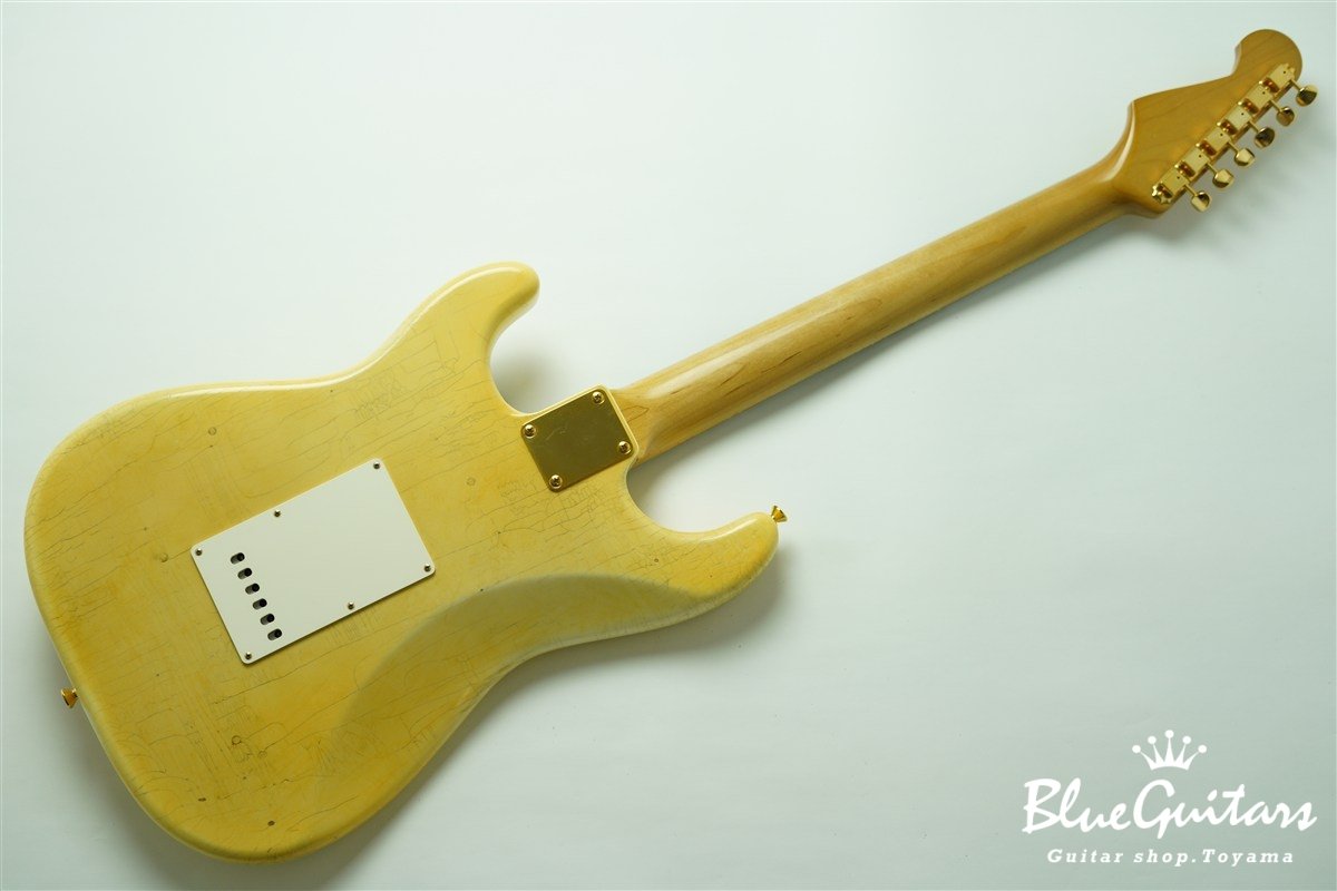 g7-ST/R Lightly Aged - Aged Olympic White w/Gold Hardware