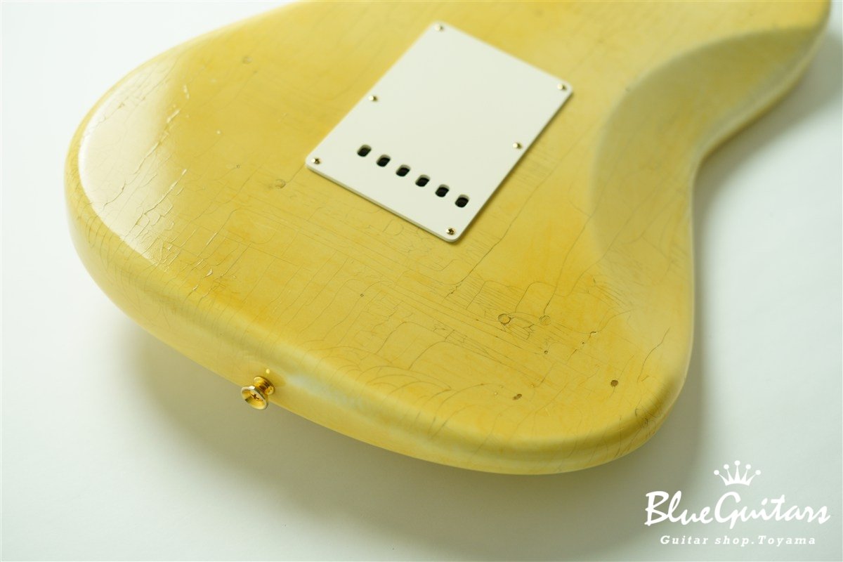 g7-ST/R Lightly Aged - Aged Olympic White w/Gold Hardware