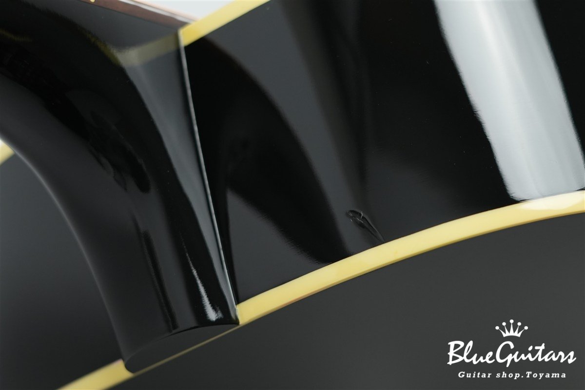 1960s J-45 Original Adjustable Saddle - Ebony