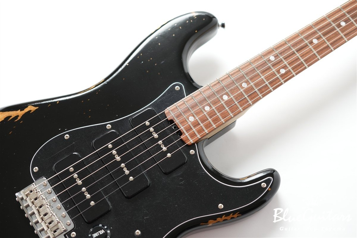 E-SE-DII - Distressed Black