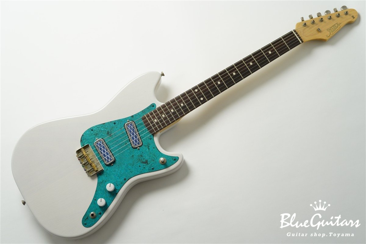 IRIS Patina #282 Light Aged - White Blonde with Blue