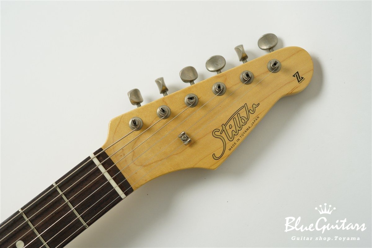 IRIS Patina #282 Light Aged - White Blonde with Blue