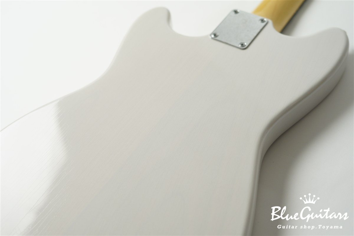 IRIS Patina #282 Light Aged - White Blonde with Blue