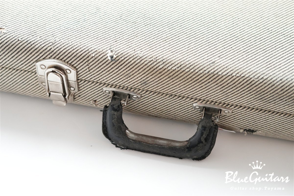 Alt de facto JM6 w/ Bigsby Medium Distress - Lake Placid Blue