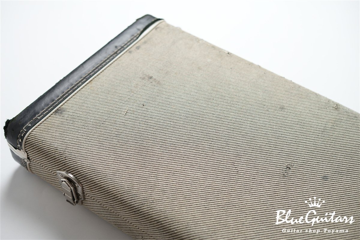 Alt de facto JM6 w/ Bigsby Medium Distress - Lake Placid Blue