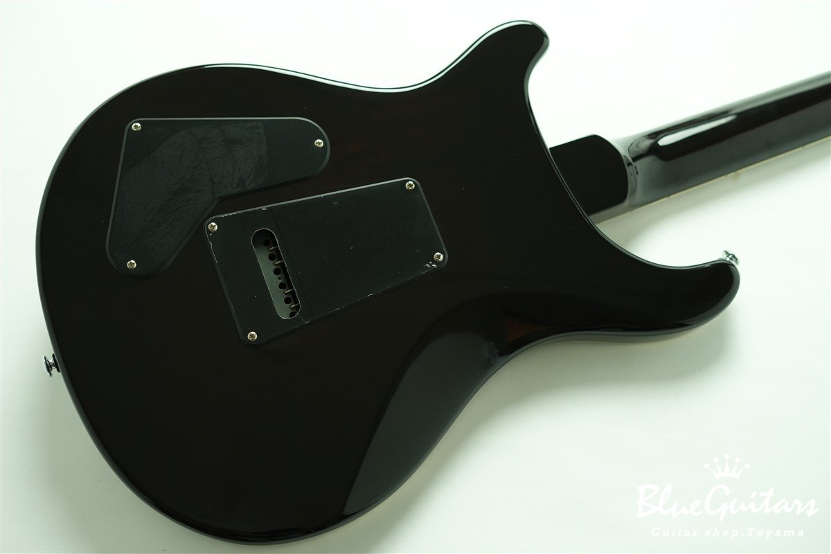 SE Custom 22 Semi-Hollow Quilt Maple Top - Black Gold Sunburst