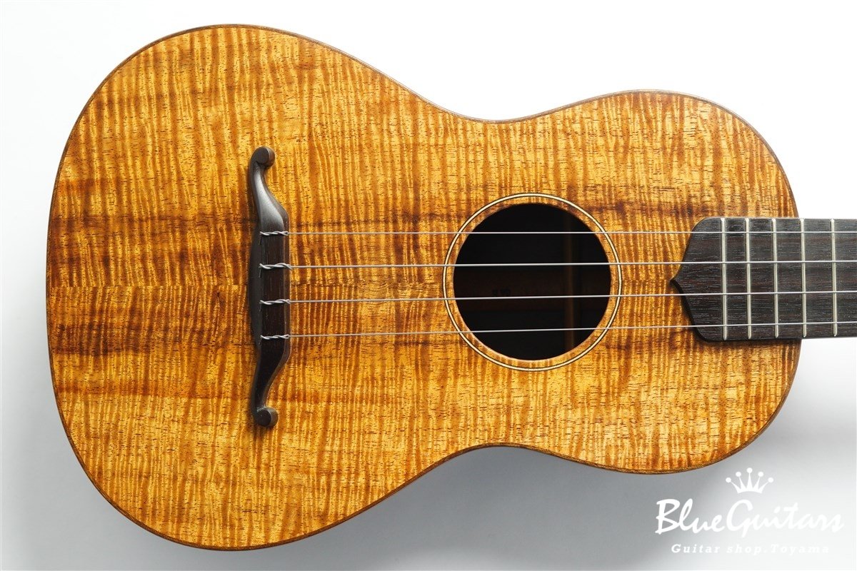 ukulele tenor 14f std. w Curly Hawaiian Koa Top / Ebony SIDE & BACK