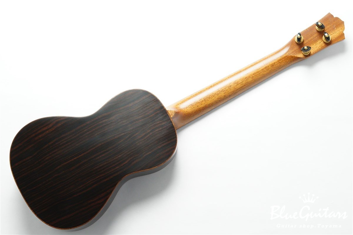 ukulele tenor 14f std. w Curly Hawaiian Koa Top / Ebony SIDE & BACK