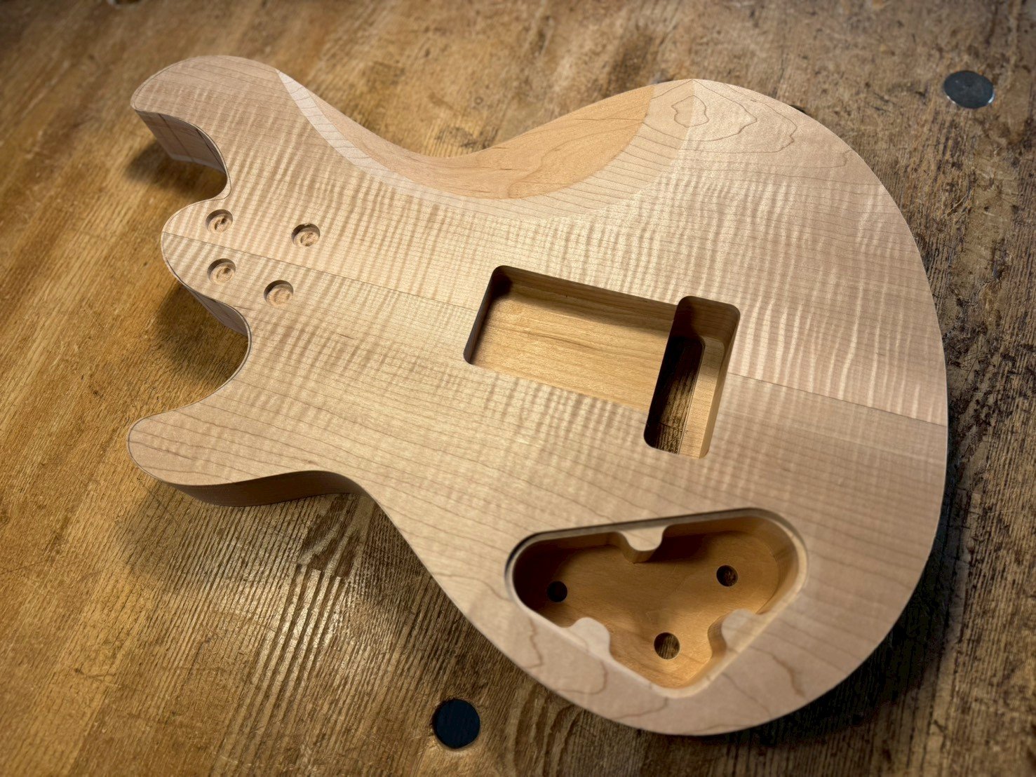 Amnis Novus Hiroshi Shibasaki Specs