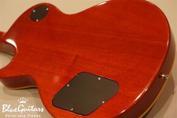 1980年製 Super Real Series EGF-1200 - Sunburst Lady