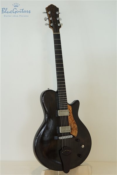 Arcus Thinbody Archtop (Non Hole) - Sumi