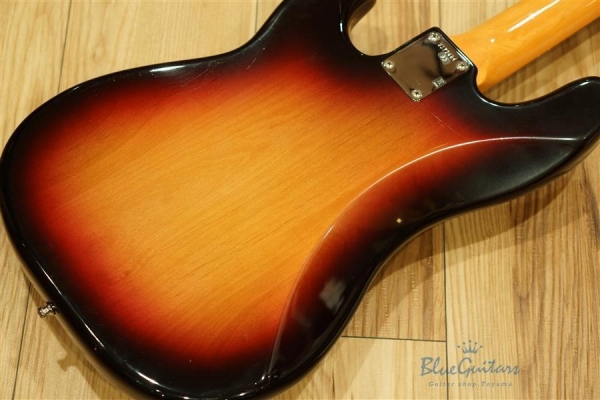 American Vintage 62 Precision Bass - 3CS