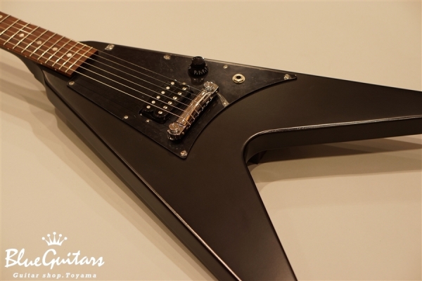 Melody Maker Flying V - Satin Ebony