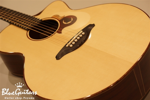 Carrera SJ | German Spruce/Honduran Rosewood