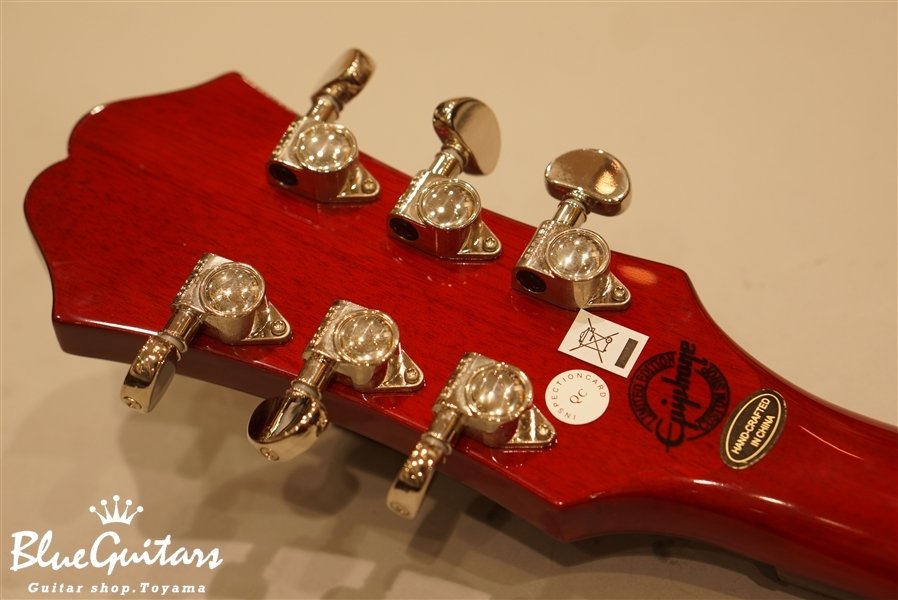 Dot Studio - Gloss Cherry