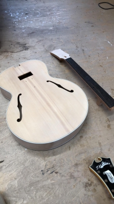 ES-150 Model (1930s) w/ Iwamoto Case