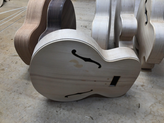 ES-150 Model (1930s) w/ Iwamoto Case