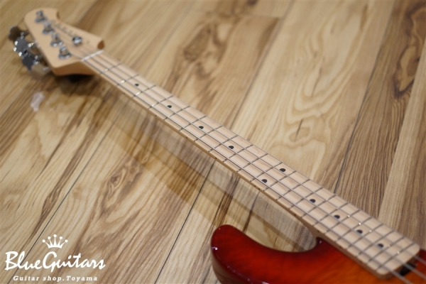 SK-4DX - Cherry Sunburst / Maple FB
