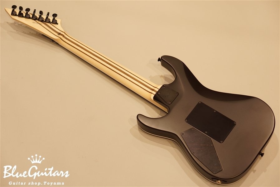 E-MR-FR7 - Black Satin