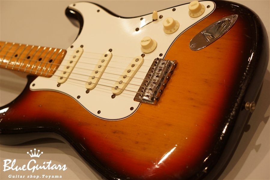1975年製 Stratocaster Hard Tail - Sunburst