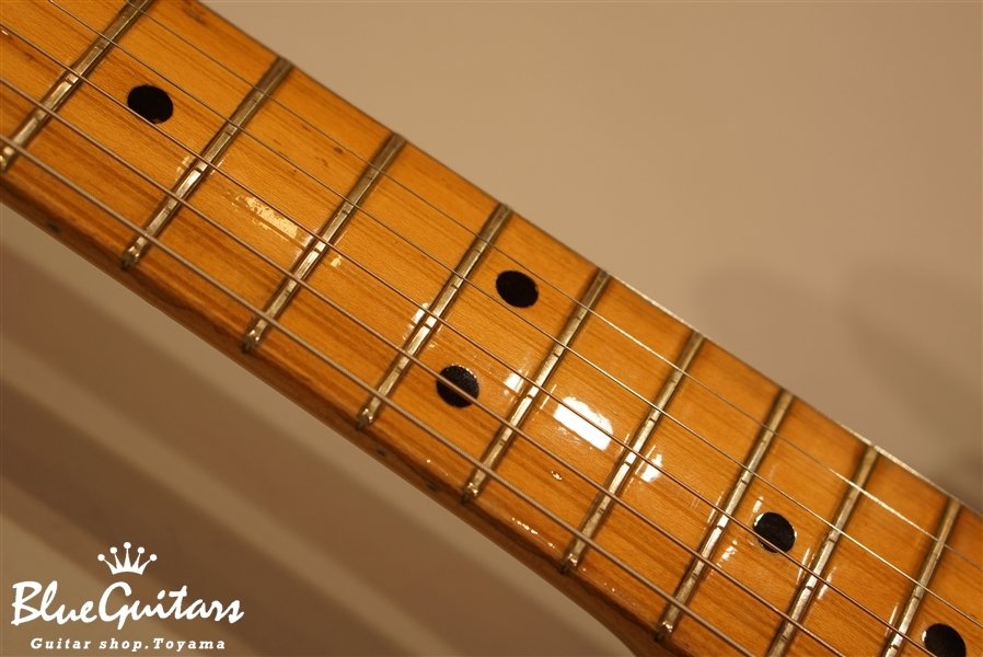 1975年製 Stratocaster Hard Tail - Sunburst