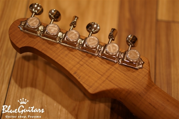ST modern SSH/Quartersawn&Roasted Flame Maple Neck/Amalfitano P.U. - VWH(Uretane Body/Lacquer Neck)