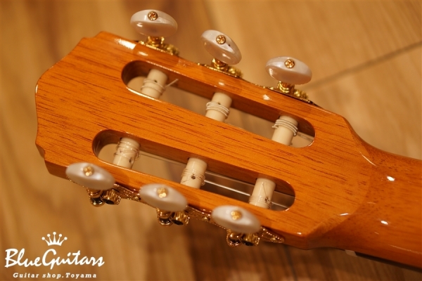 #EF4 Flamenco Guitar