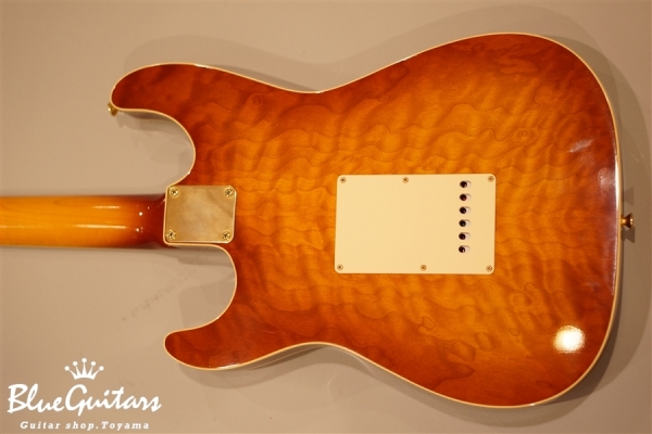 Hamiltone Style - Sunburst / Gold Parts