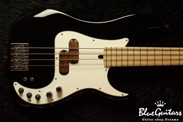 XP-1T 4st. Ash/M - Black