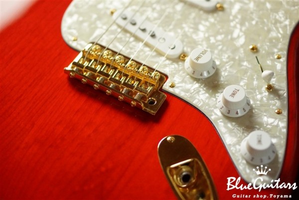 MAMI STRATOCASTER