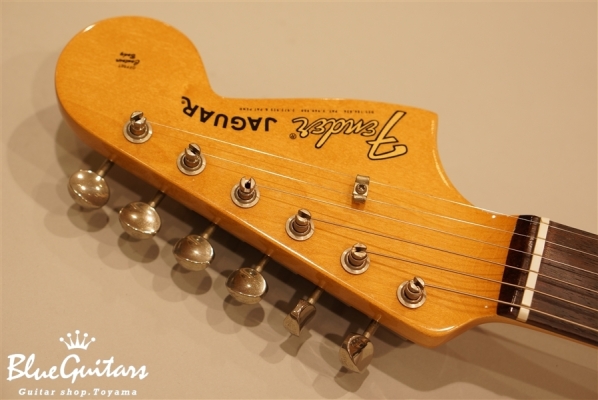 Classic Player Jaguar HH - 3Color Snburst