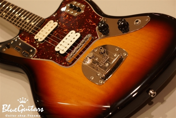 Classic Player Jaguar HH - 3Color Snburst