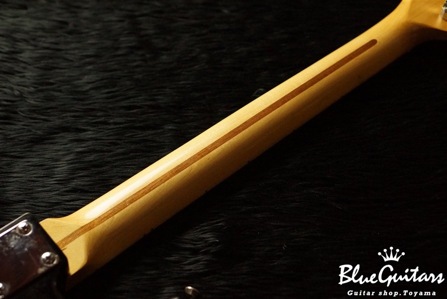 FST-80 Cashew Finish