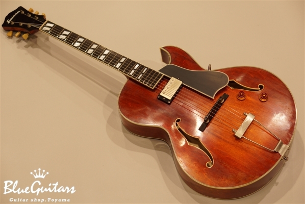 Eastman AR-175CE - Vintage Finish | Blue Guitars Online Store
