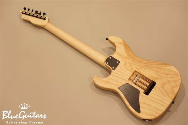 S-622 Ash/M - Black Granite