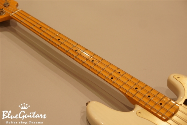 American Vintage 1957 Precision Bass - White Blonde