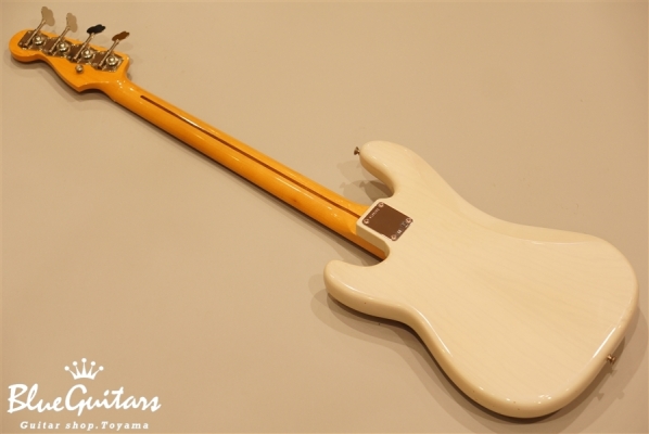 American Vintage 1957 Precision Bass - White Blonde