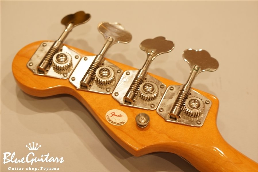 American Vintage 1962 Jazz Bass 2Knob - 3-Color Sunburst