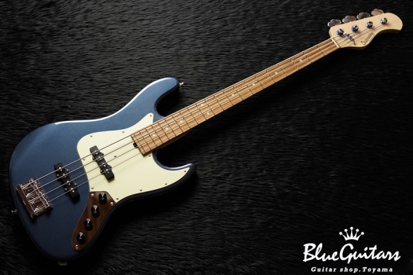 Metroline series RV4 - Dark Lake Placid Blue