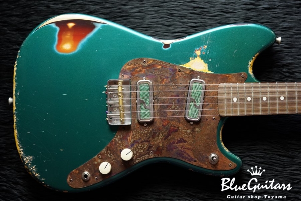 IRIS #026 - Metallic Green over 3Tone Sunburst
