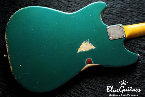 IRIS #026 - Metallic Green over 3Tone Sunburst