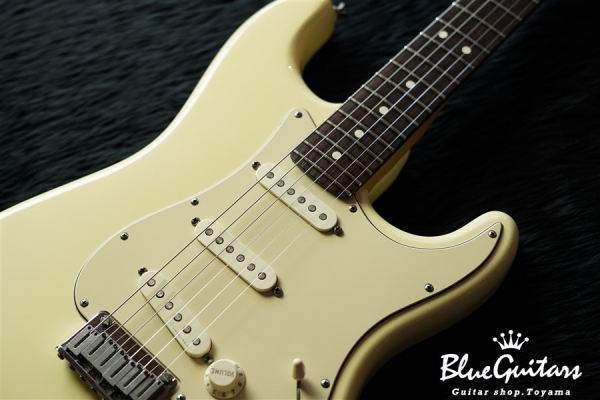 2005年製 JEFF BECK STRATOCASTER - Olympic White