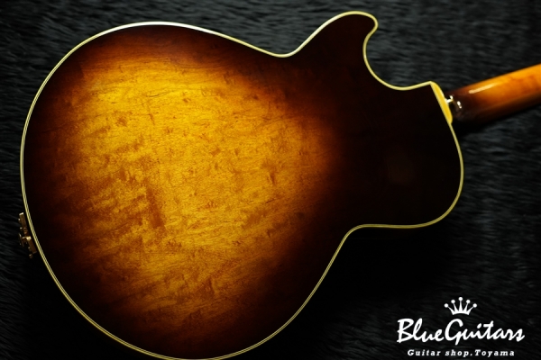 George Benson GB10 - Brown Sunburst