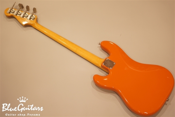PB70-70US - Capri Orange