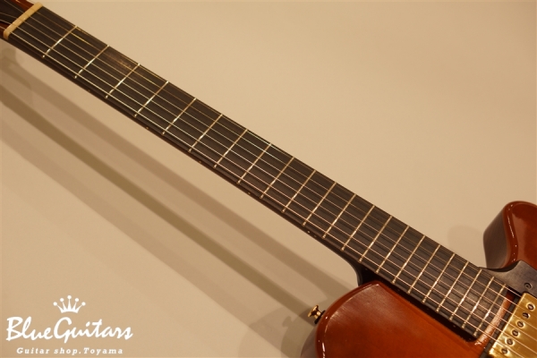 Arcus n's - Fin Hole