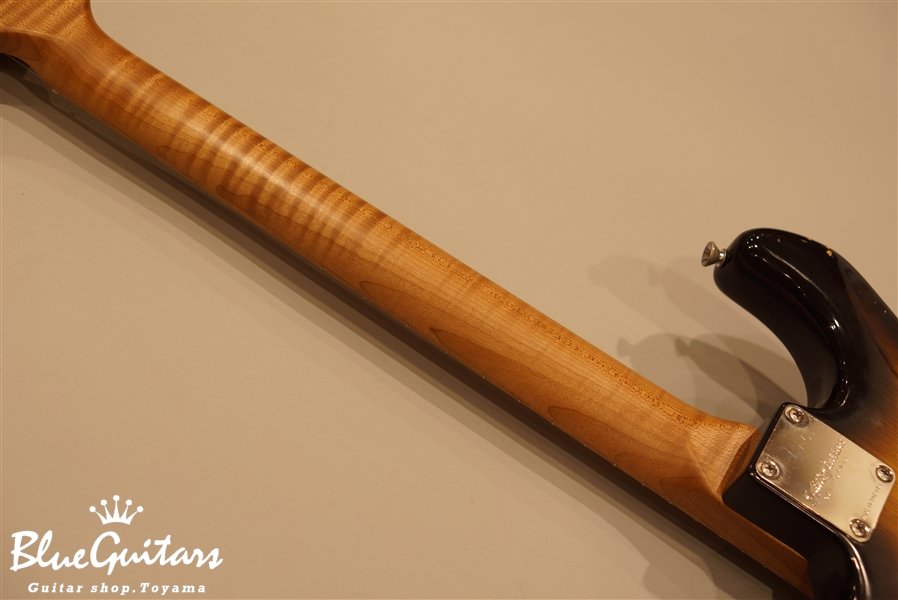 XSC-2 - 2 Tone Sunburst / Medium Aged #169