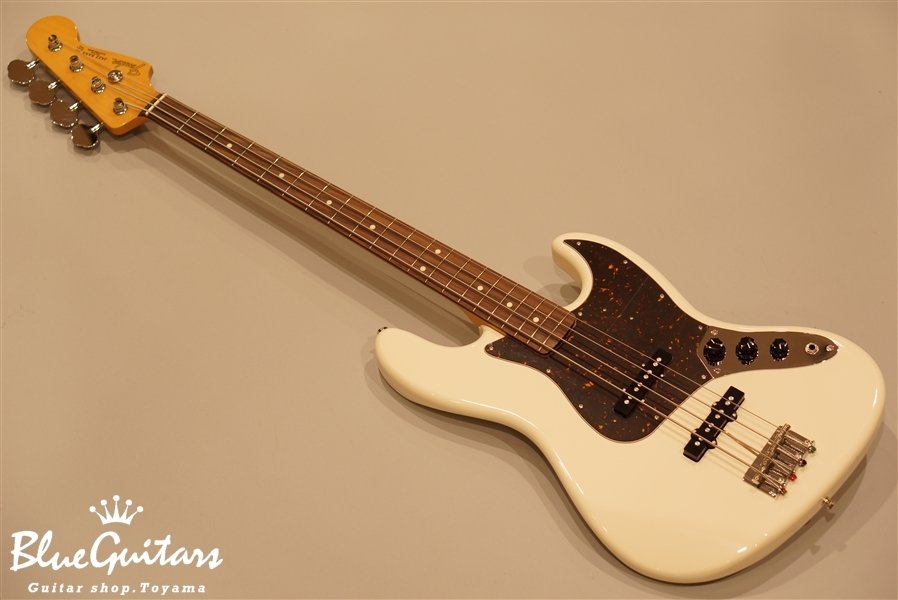 Fender - Japan Exclusive CLASSIC 60S JAZZ BASS - Vintage White