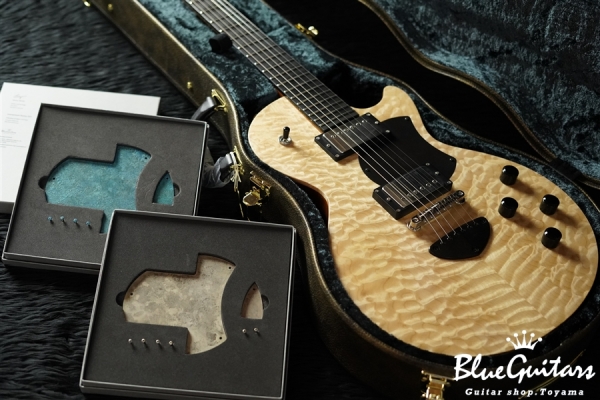 Grain – Quilted Maple TOP/Ebony FB/Color:Natural
